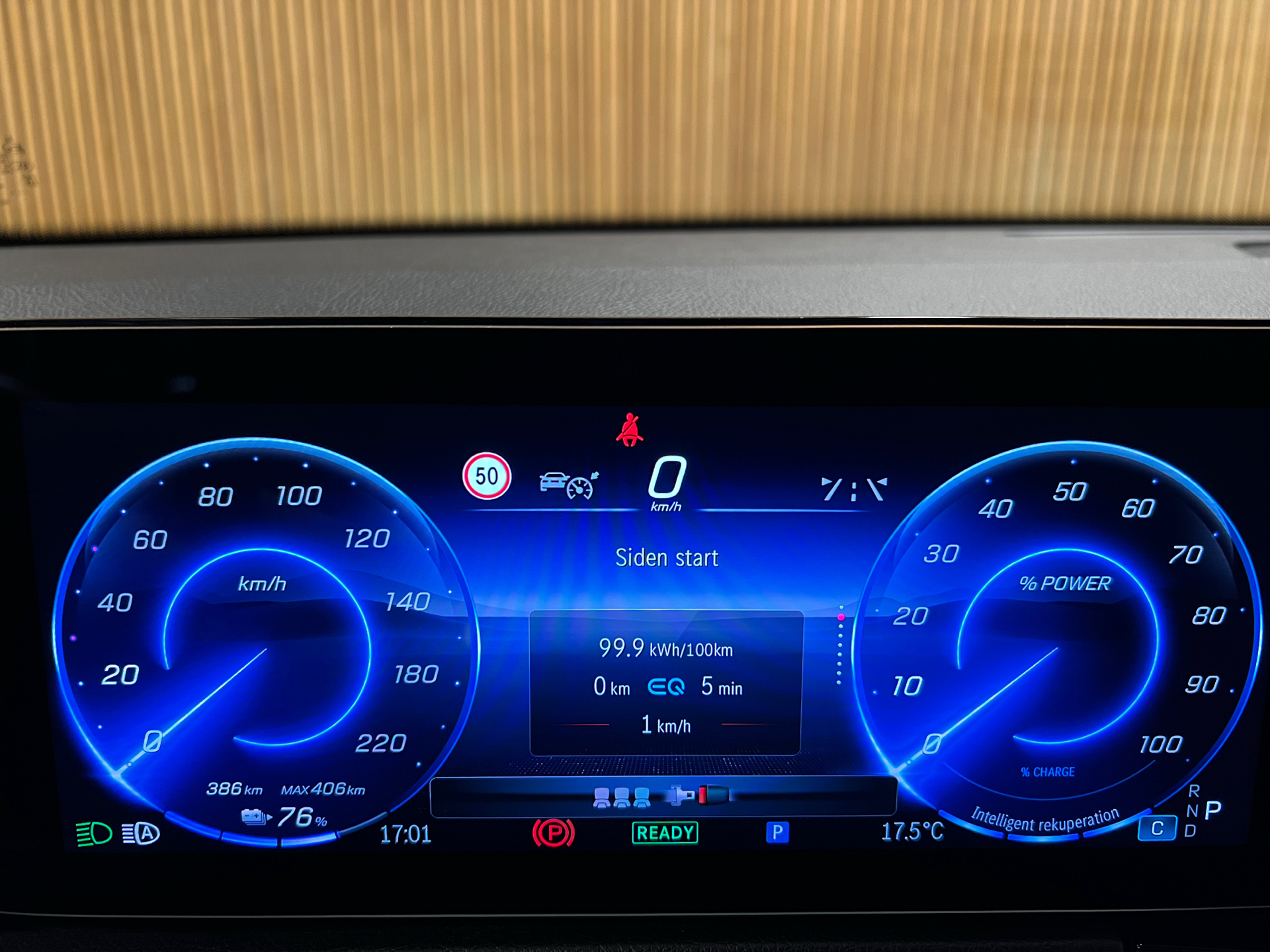 Billede af Mercedes-Benz EQB 250+ EL Progressive 190HK 5d Aut.