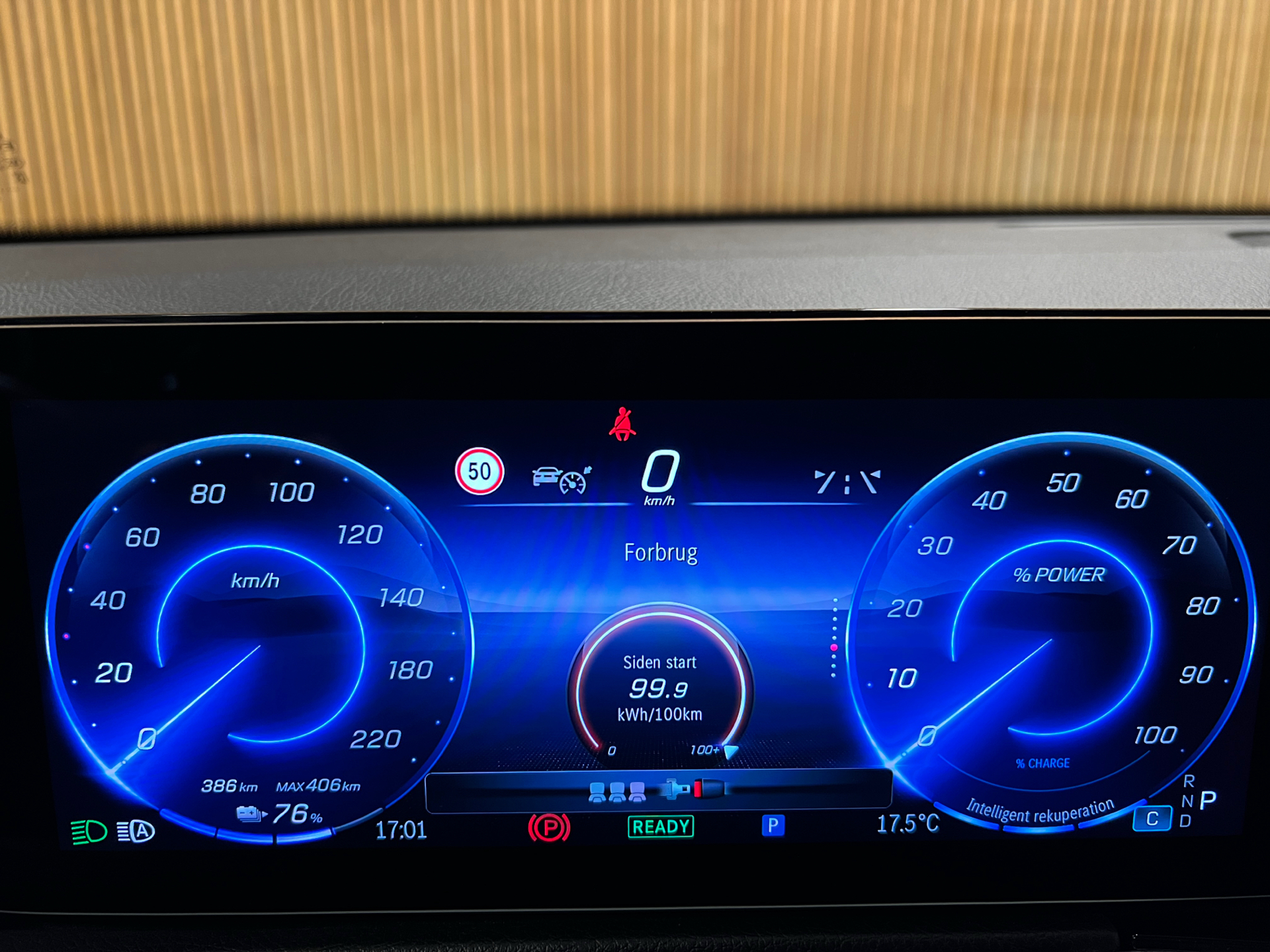 Billede af Mercedes-Benz EQB 250+ EL Progressive 190HK 5d Aut.