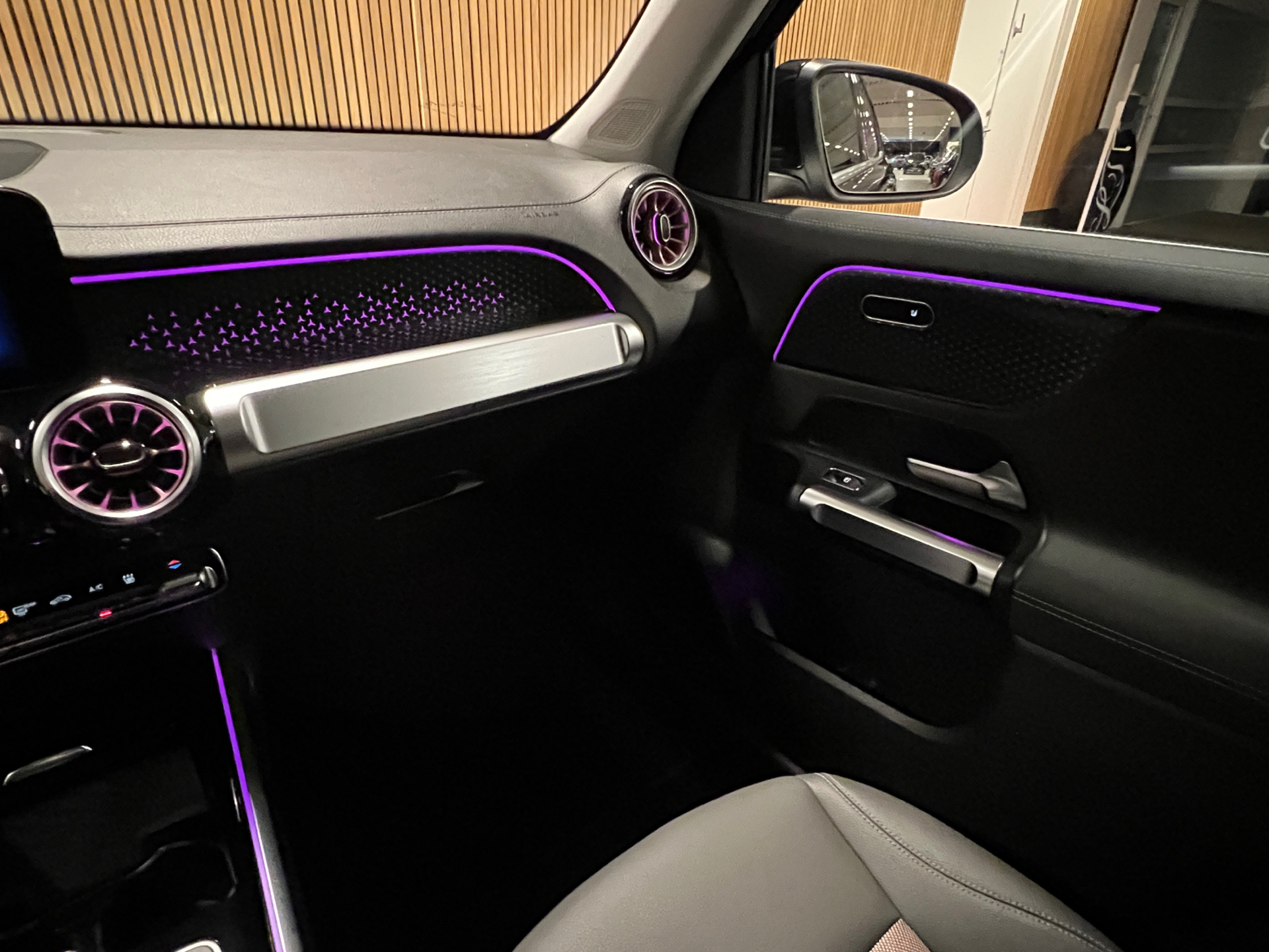 Billede af Mercedes-Benz EQB 250+ EL Progressive 190HK 5d Aut.