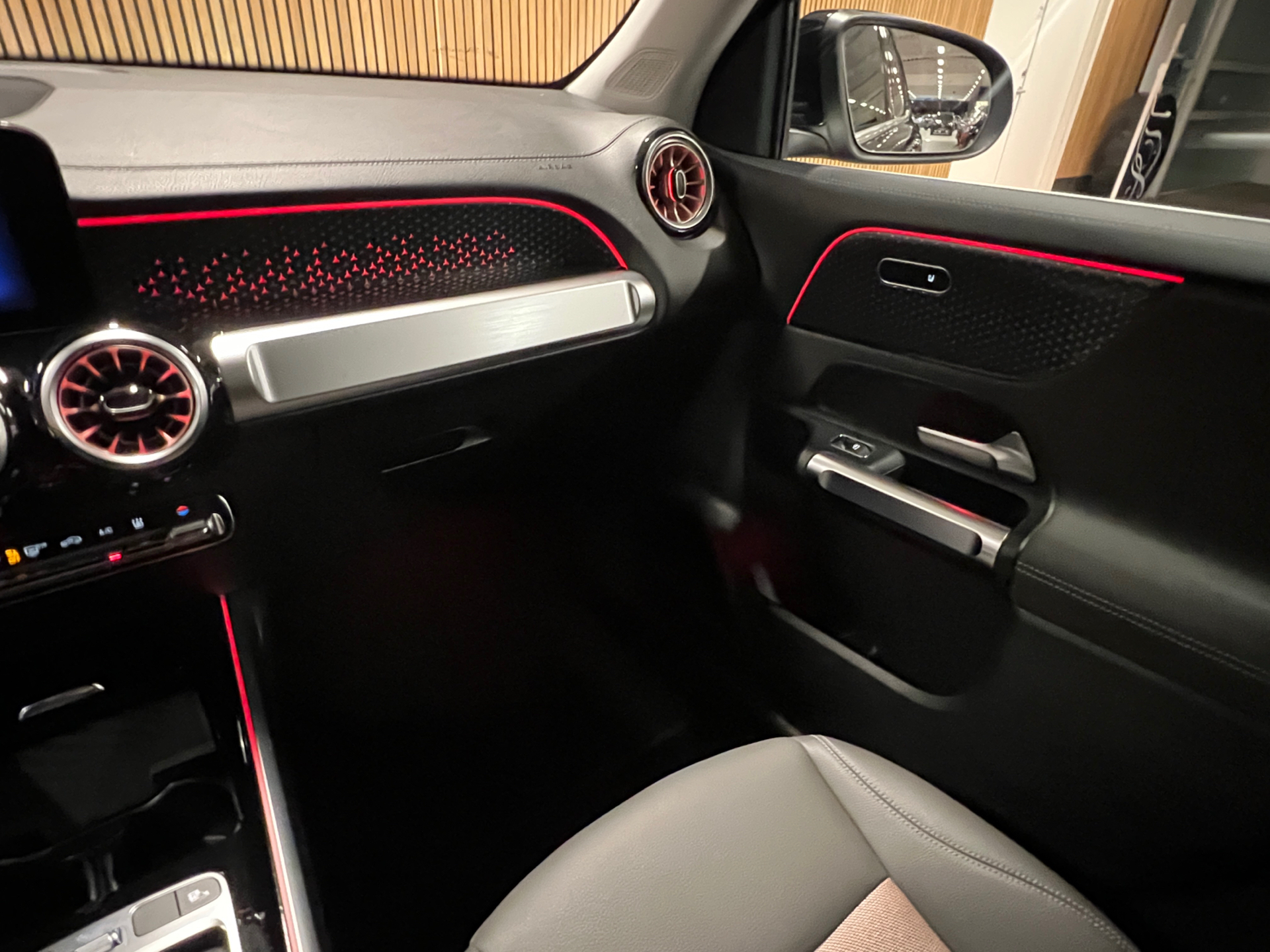 Billede af Mercedes-Benz EQB 250+ EL Progressive 190HK 5d Aut.