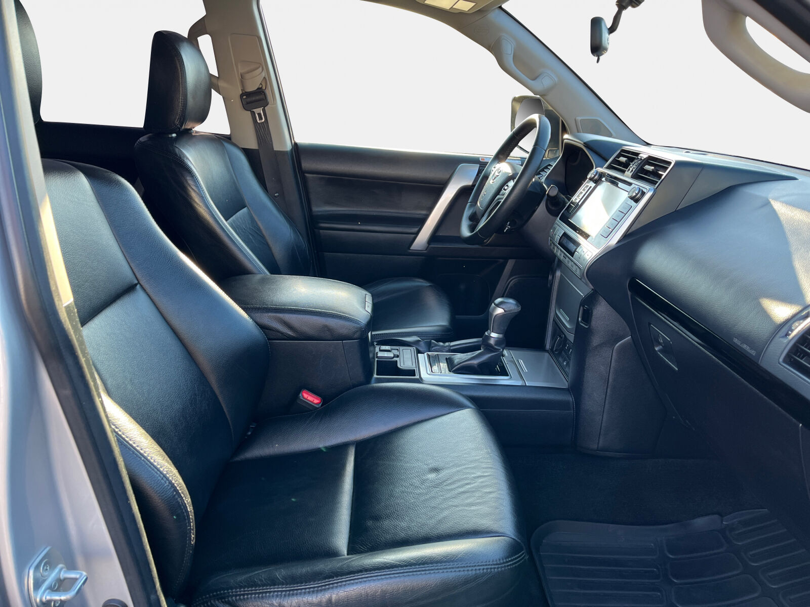 Billede af Toyota Landcruiser 5 pers. 2,8 D-4D T3 4x4 177HK 5d Aut.