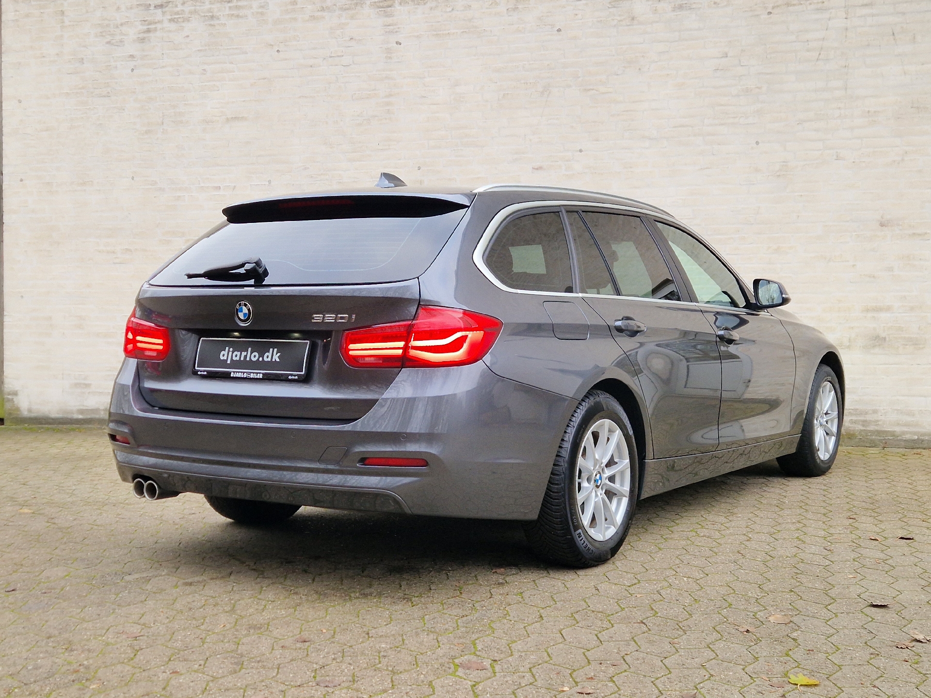 Billede af BMW 320i Touring 2,0 Executive Steptronic 184HK Stc 8g Aut.