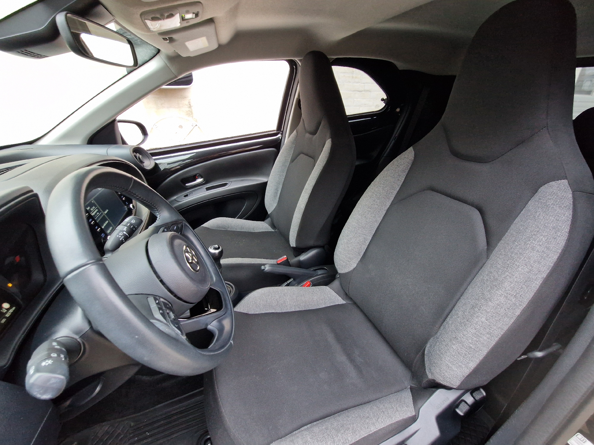 Billede af Toyota Aygo X 1,0 VVT-I Active 72HK 5d