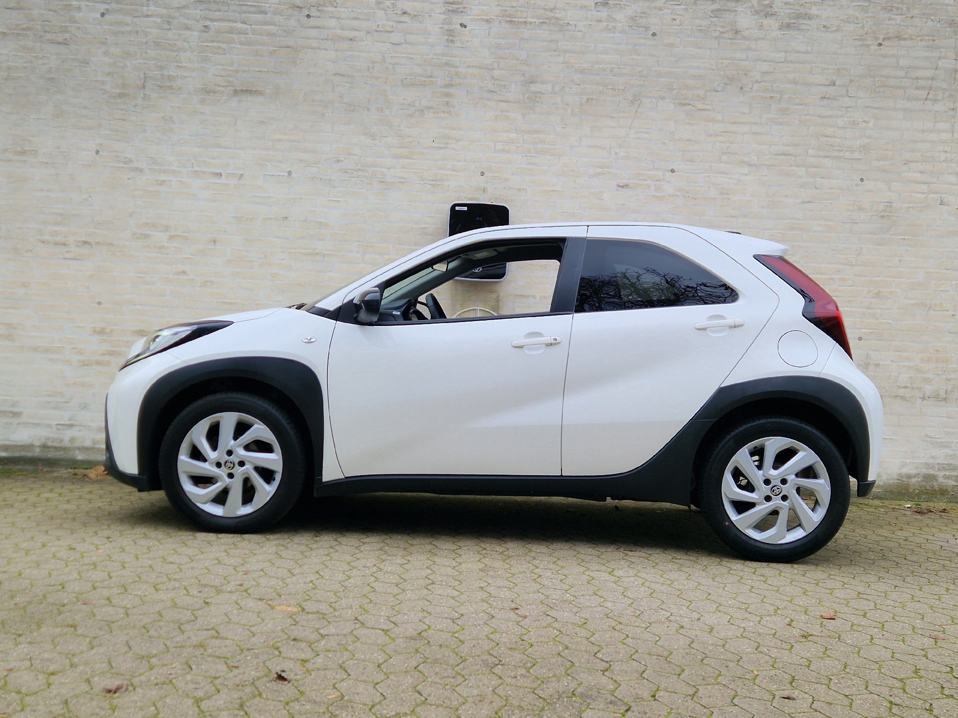 Billede af Toyota Aygo X 1,0 VVT-I Active 72HK 5d