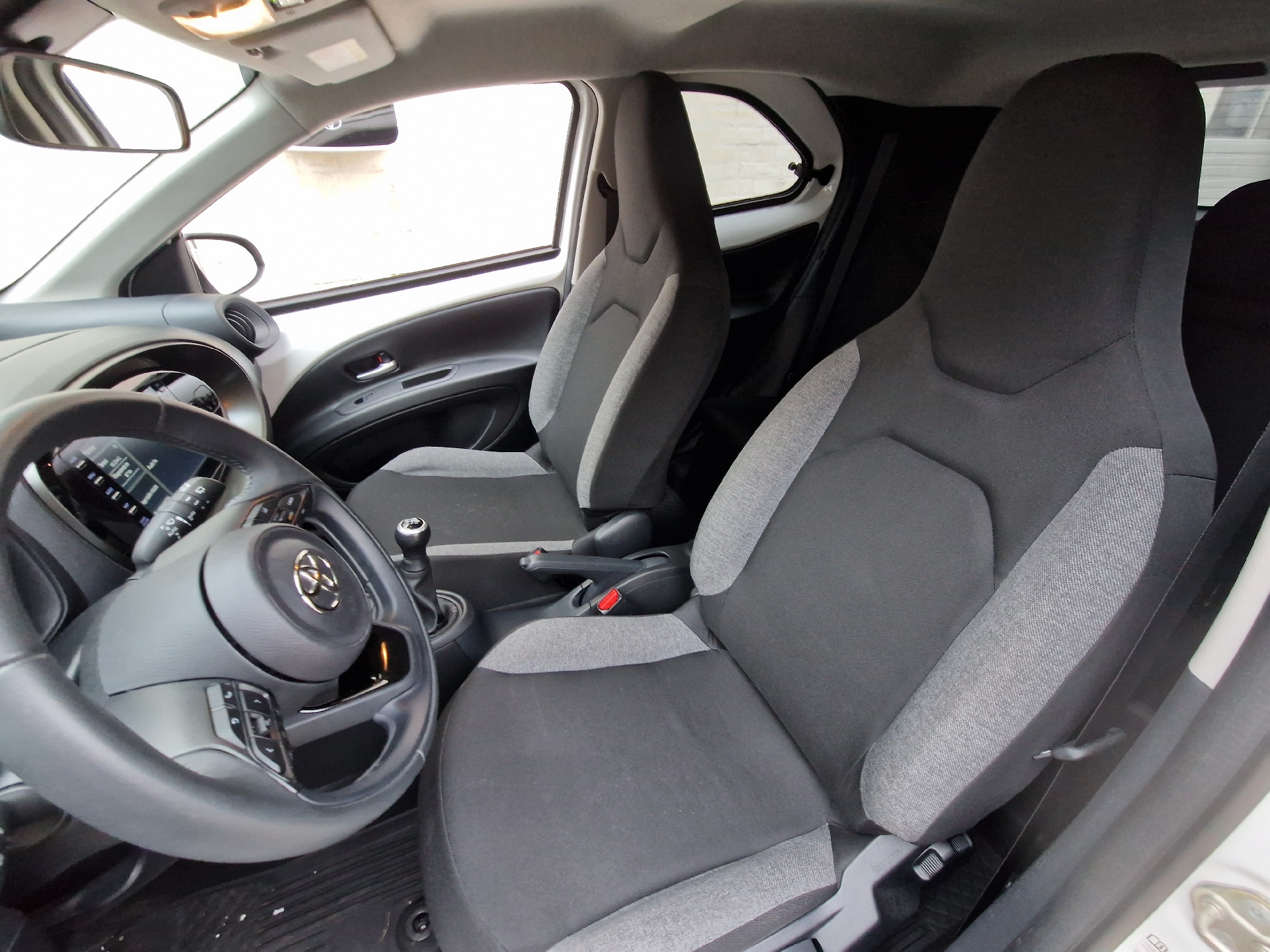 Billede af Toyota Aygo X 1,0 VVT-I Active 72HK 5d