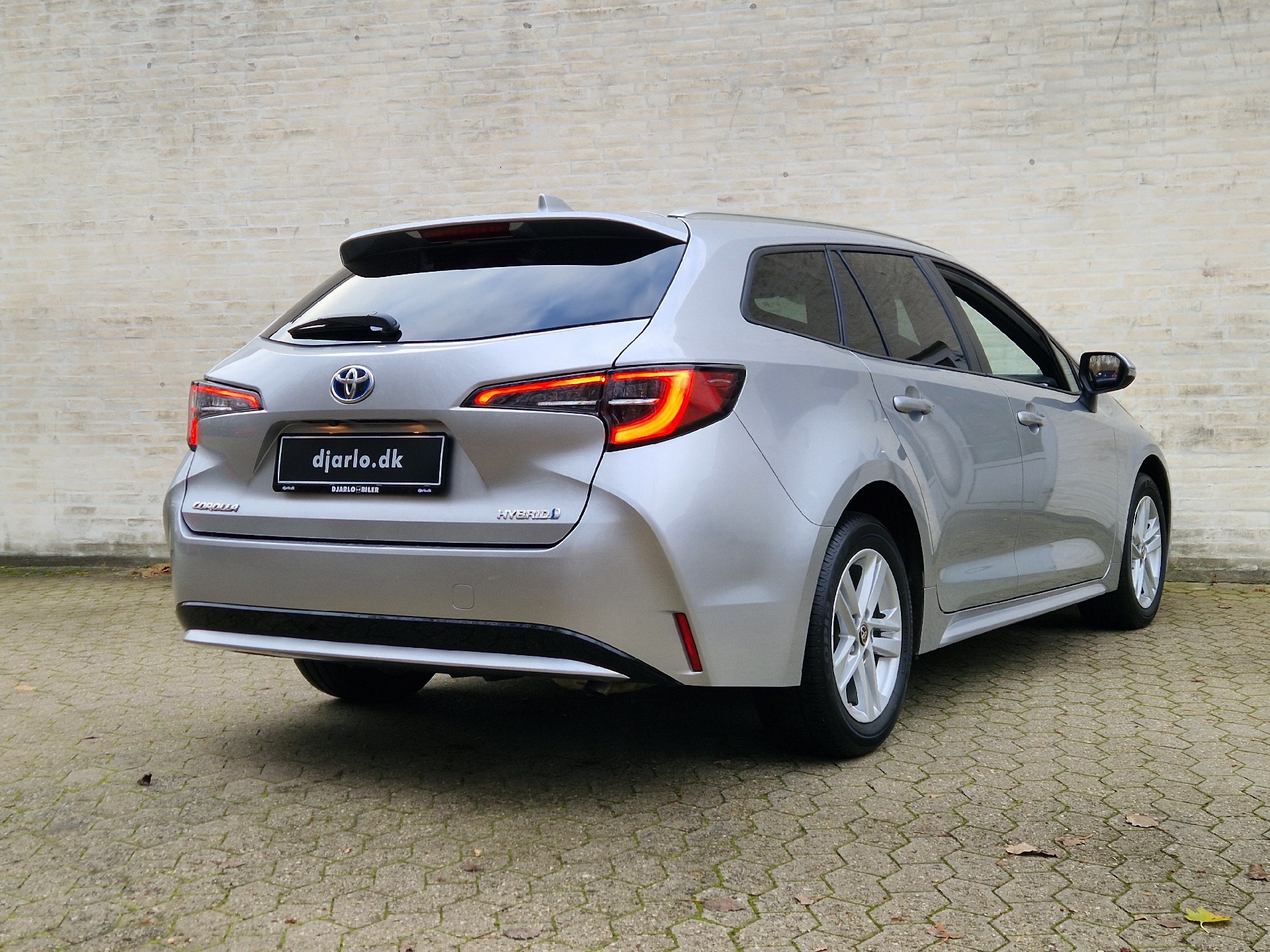 Billede af Toyota Corolla Touring Sports 1,8 Hybrid Active Smart E-CVT 122HK Stc Trinl. Gear