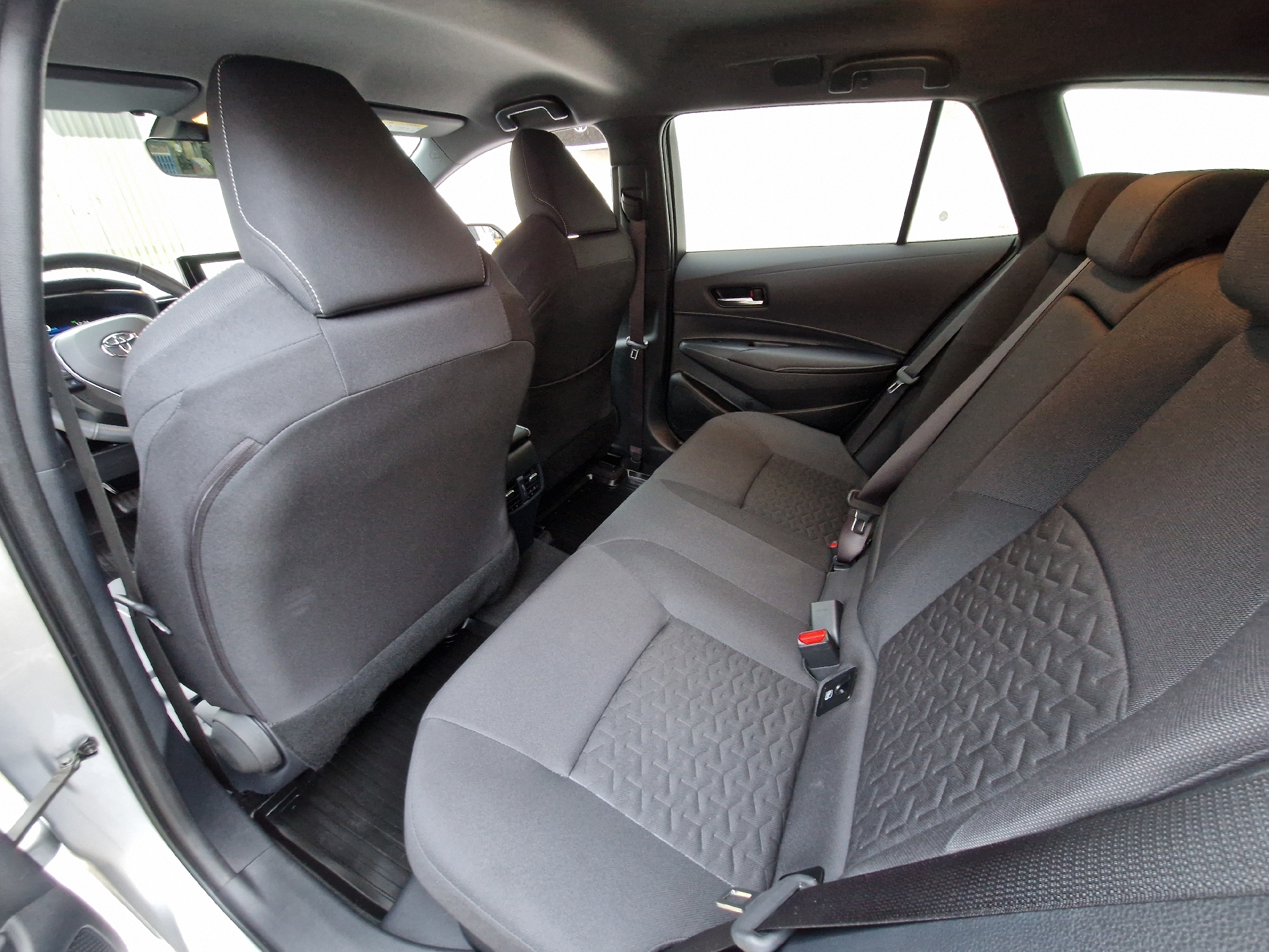 Billede af Toyota Corolla Touring Sports 1,8 Hybrid Active Smart E-CVT 122HK Stc Trinl. Gear