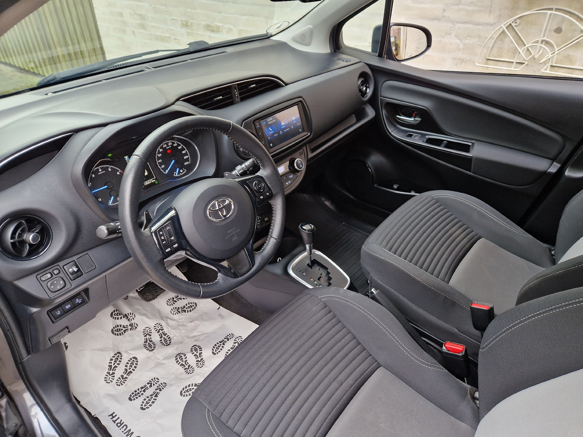 Billede af Toyota Yaris 1,5 VVT-I T2 Limited Multidrive S 111HK 5d 6g Aut.