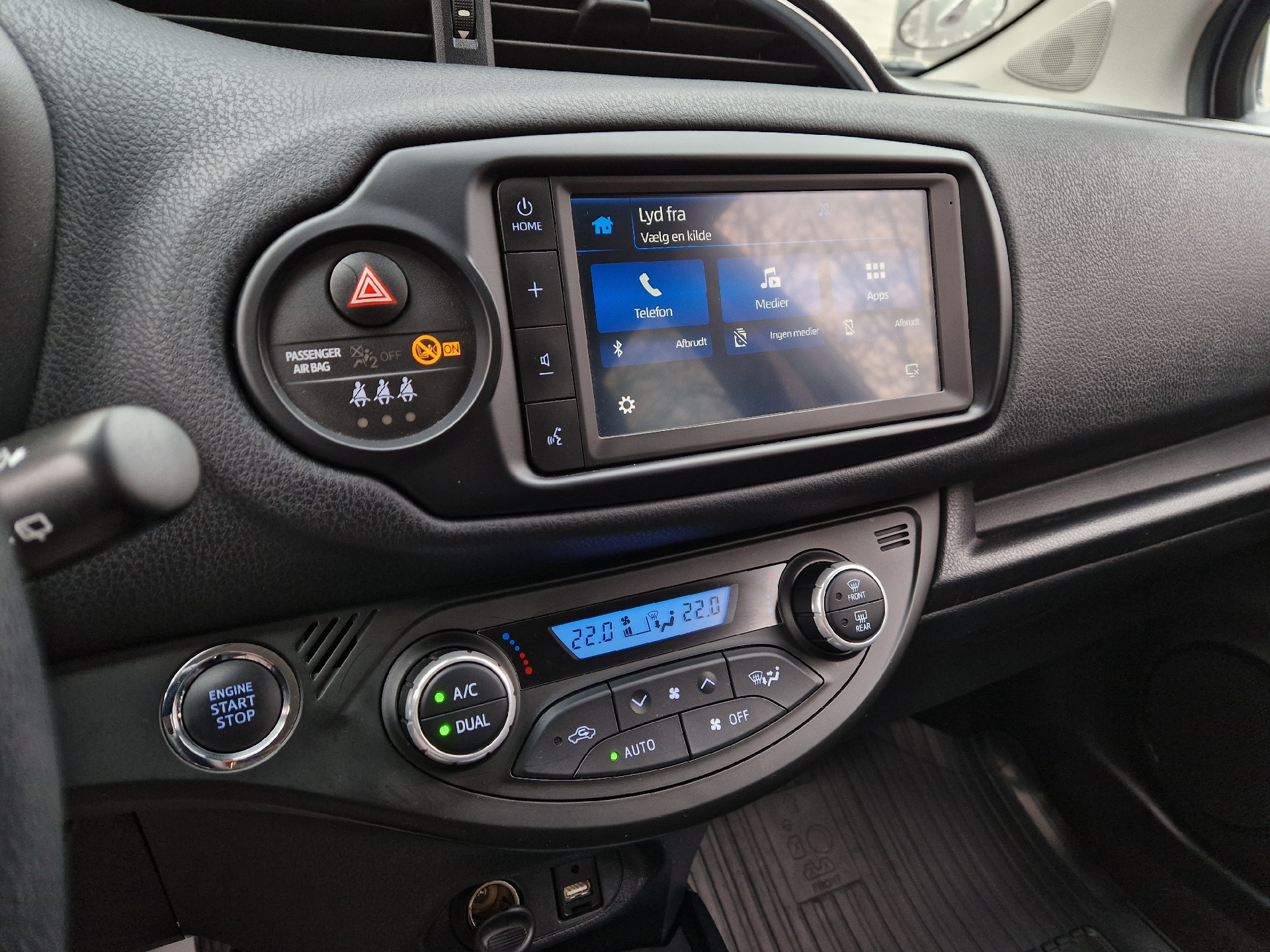 Billede af Toyota Yaris 1,5 VVT-I T2 Limited Multidrive S 111HK 5d 6g Aut.