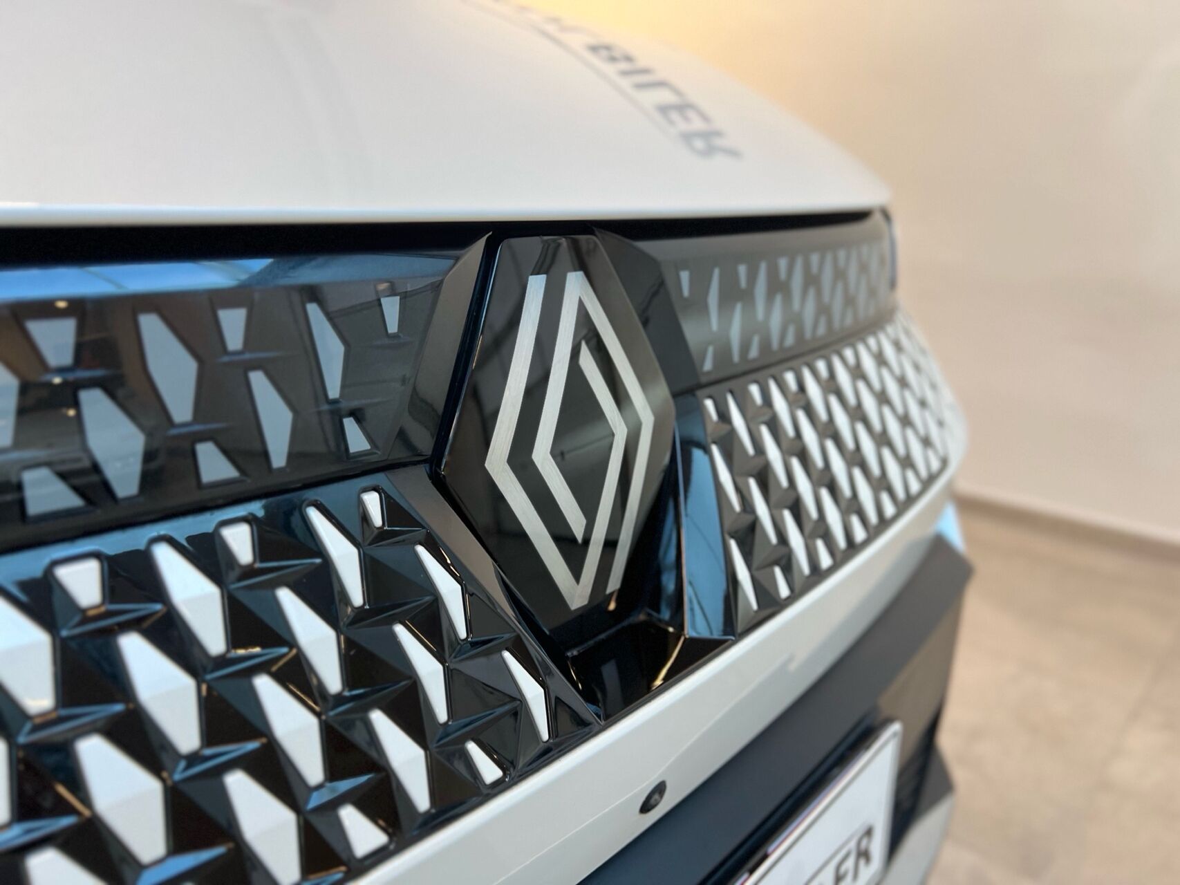 Billede af Renault Scénic E-TECH Iconic 220HK Aut.