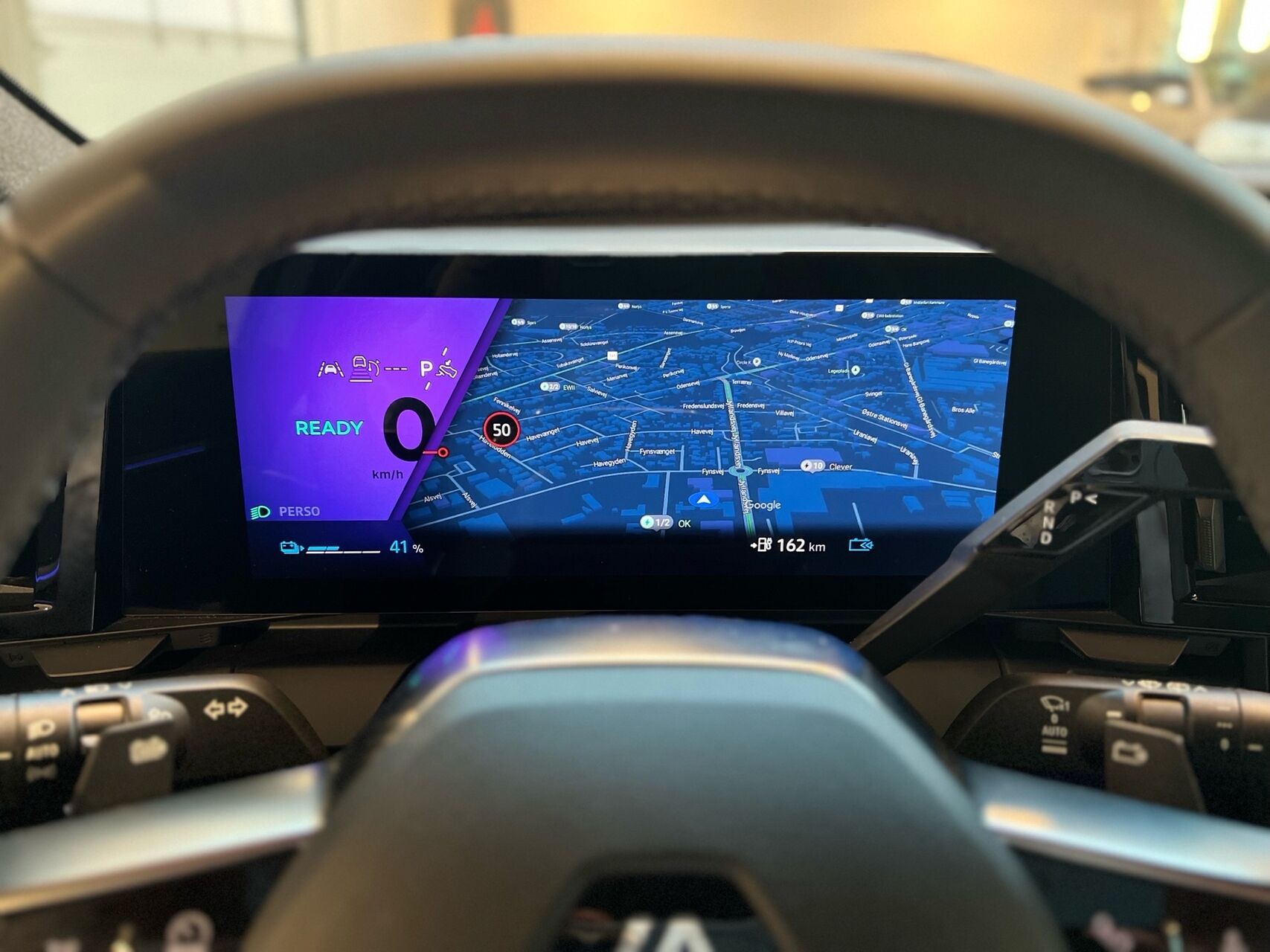 Billede af Renault Scénic E-TECH Iconic 220HK Aut.