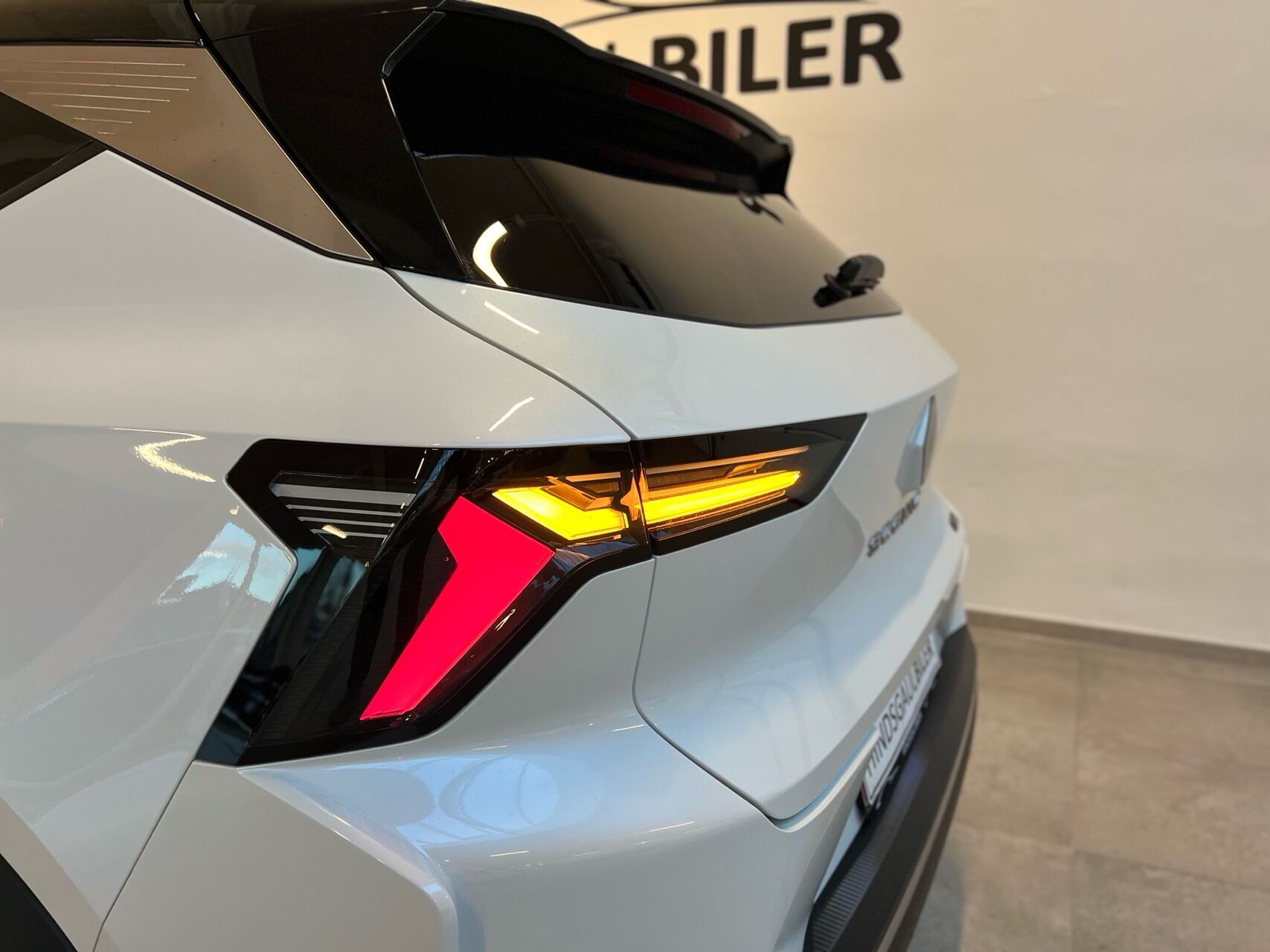 Billede af Renault Scénic E-TECH Iconic 220HK Aut.