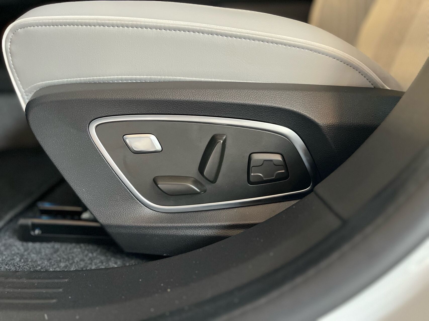 Billede af Renault Scénic E-TECH Iconic 220HK Aut.