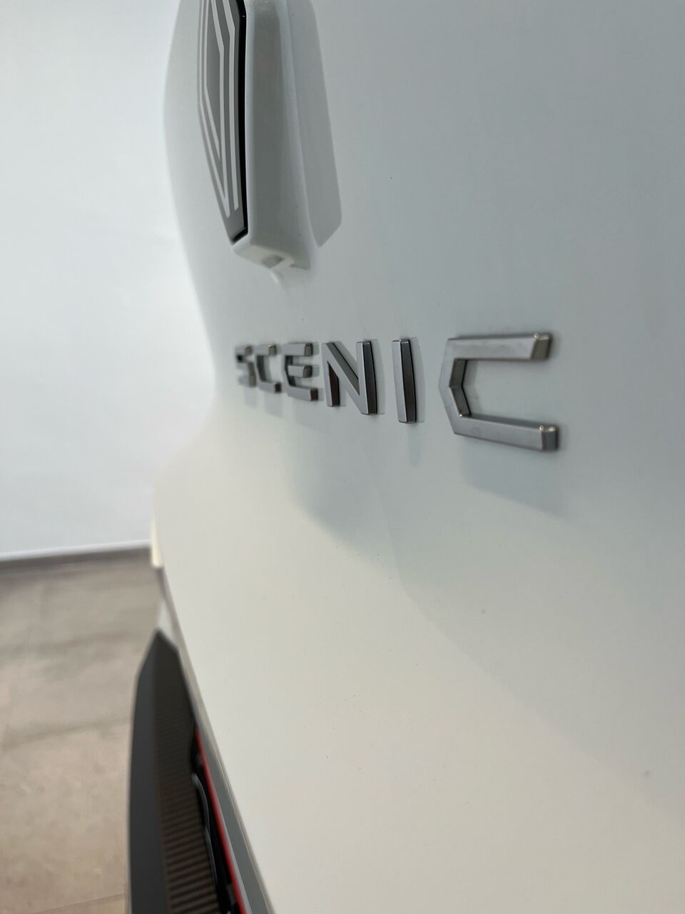 Billede af Renault Scénic E-TECH Iconic 220HK Aut.