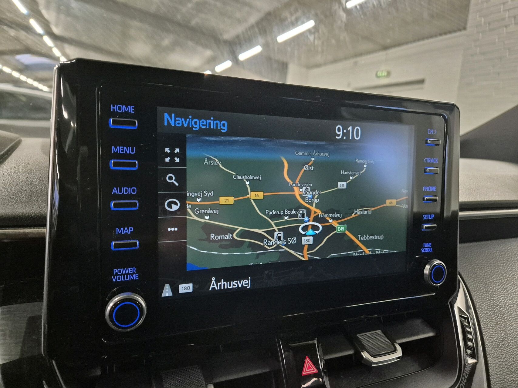 Billede af Toyota Corolla 1,8 Hybrid H3 Smart E-CVT 122HK 5d Trinl. Gear