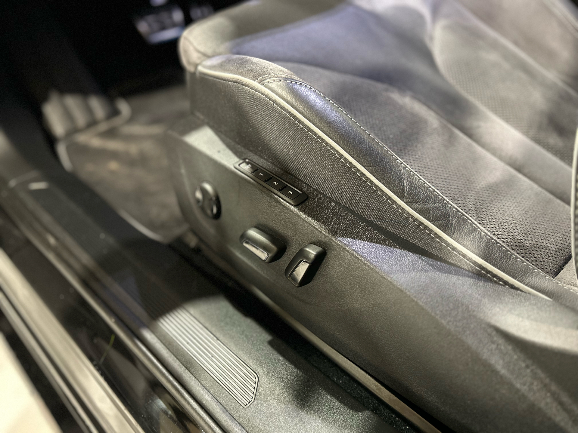 Billede af Skoda Enyaq 80X iV Sportline 4x4 265HK 5d Aut.