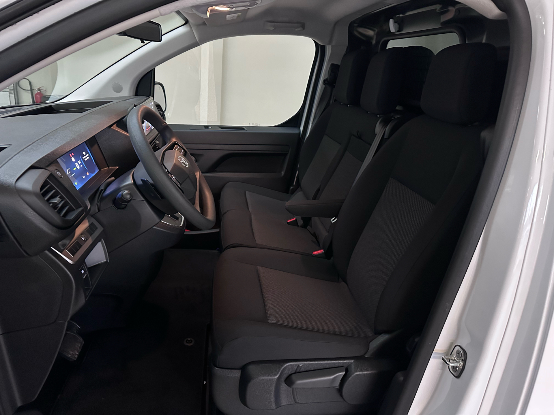 Billede af Toyota Proace Electric Long EL Comfort Master 136HK Van Aut. 