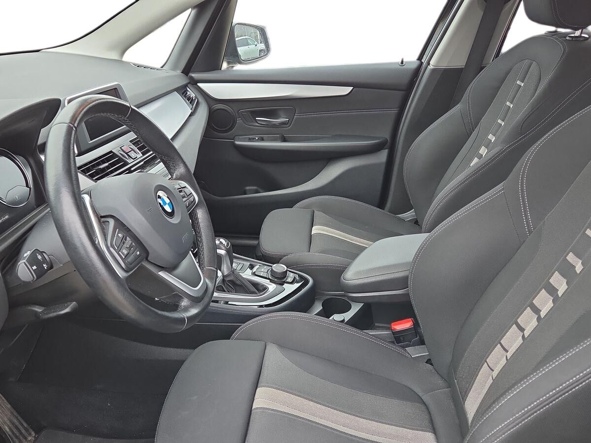Billede af BMW 225xe Active Tourer 1,5 Plugin-hybrid Advantage XDrive Steptronic 224HK Stc 8g Aut.