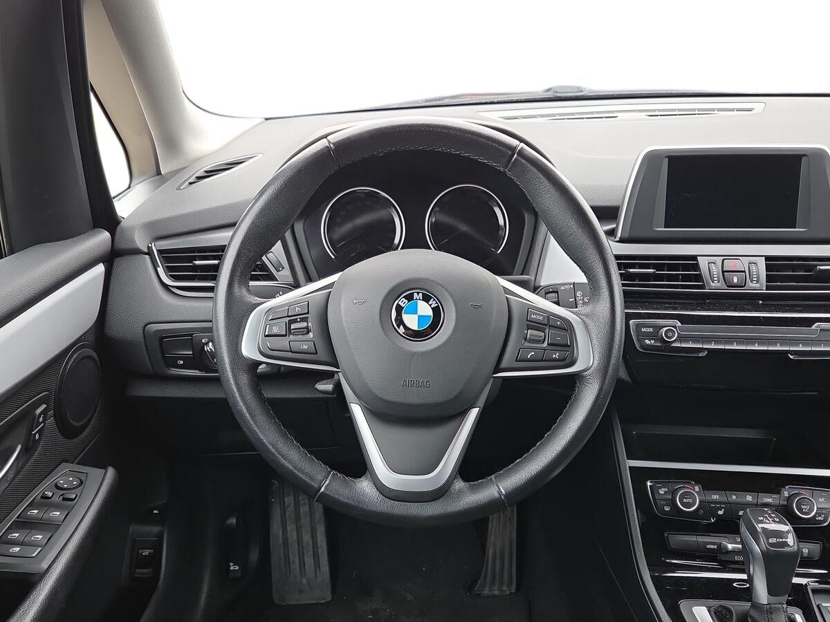 Billede af BMW 225xe Active Tourer 1,5 Plugin-hybrid Advantage XDrive Steptronic 224HK Stc 8g Aut.