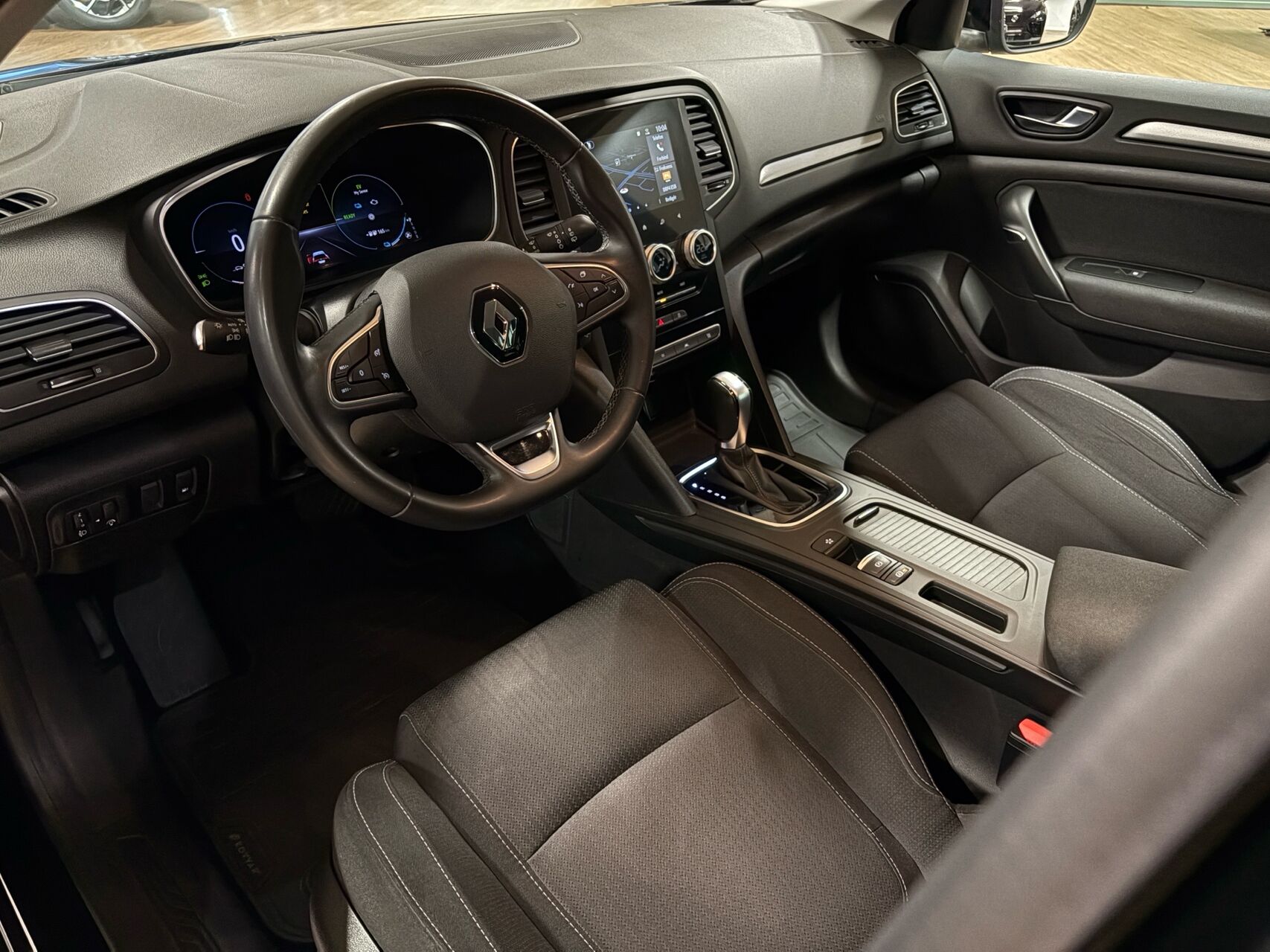 Billede af Renault Mégane Sport Tourer 1,6 E-TECH  Plugin-hybrid Zen 160HK Stc Aut.