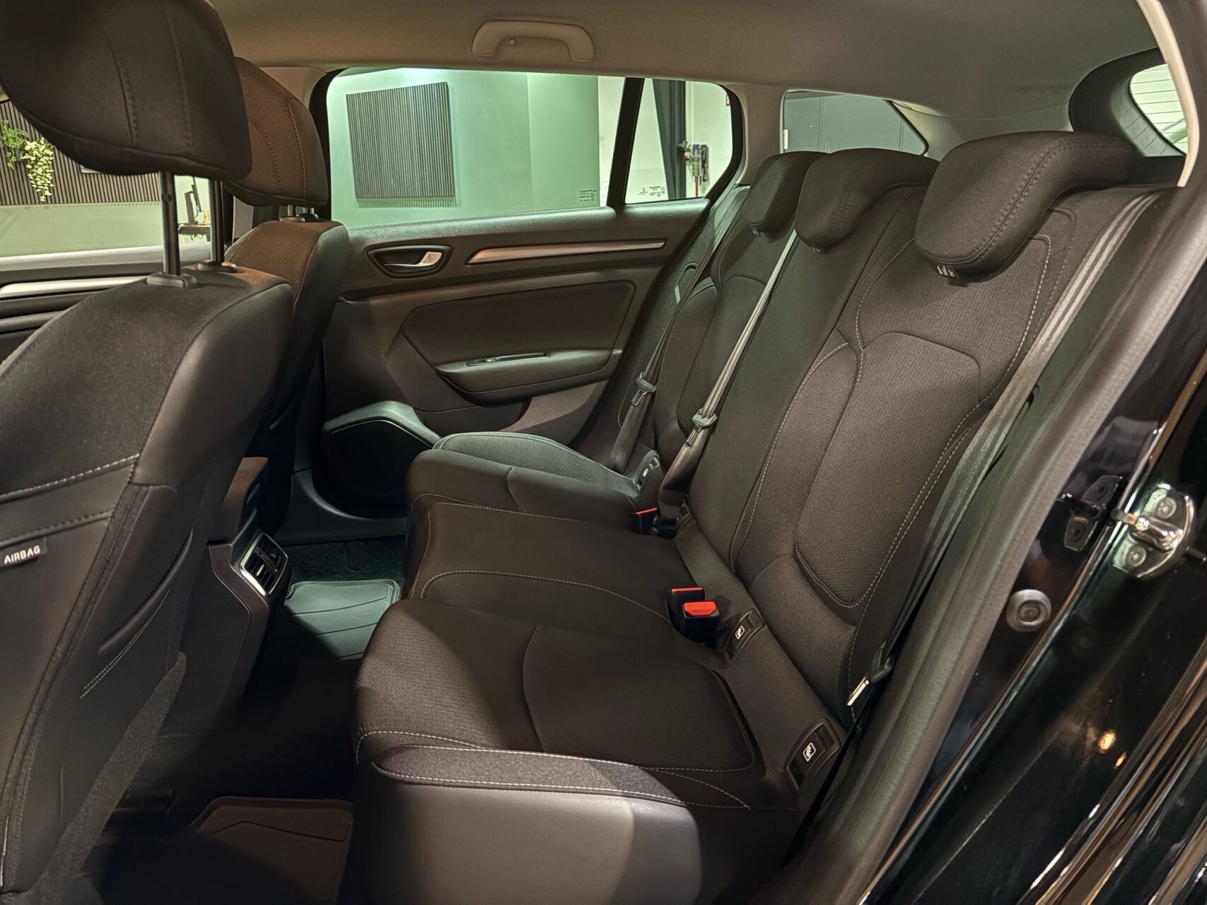 Billede af Renault Mégane Sport Tourer 1,6 E-TECH  Plugin-hybrid Zen 160HK Stc Aut.