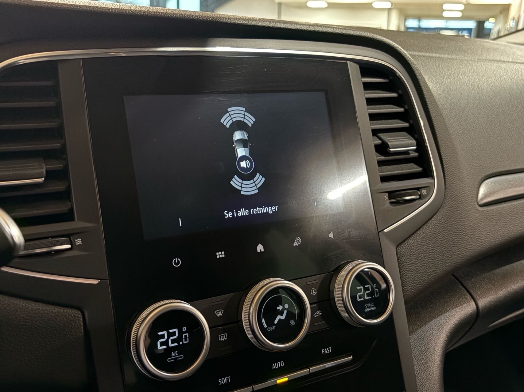 Billede af Renault Mégane Sport Tourer 1,6 E-TECH  Plugin-hybrid Zen 160HK Stc Aut.