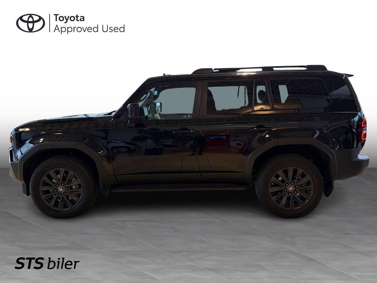 Billede af Toyota Landcruiser 250 5 pers. 2,8 D-4D T4 AWD 204HK 5d Aut.