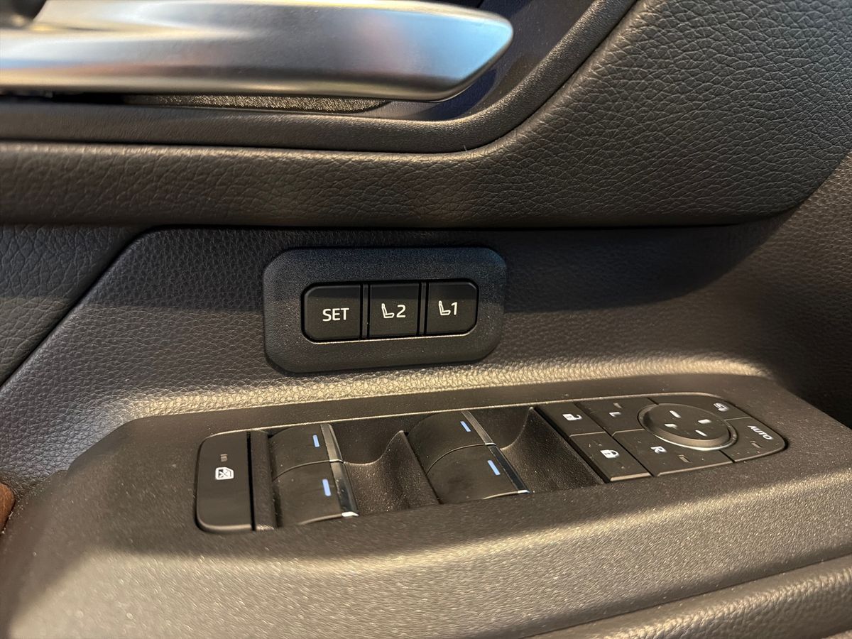 Billede af Toyota Landcruiser 250 5 pers. 2,8 D-4D T4 AWD 204HK 5d Aut.