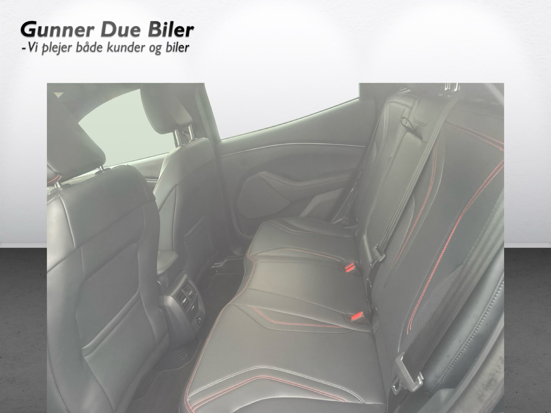 Billede af Ford Mustang Mach-E EL UR Premium AWD 351HK 5d Aut.