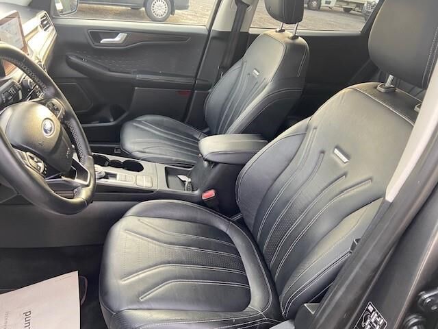 Billede af Ford Kuga 2,5 Plugin-hybrid Vignale CVT 225HK 5d Trinl. Gear