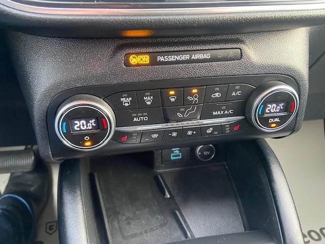 Billede af Ford Kuga 2,5 Plugin-hybrid Vignale CVT 225HK 5d Trinl. Gear