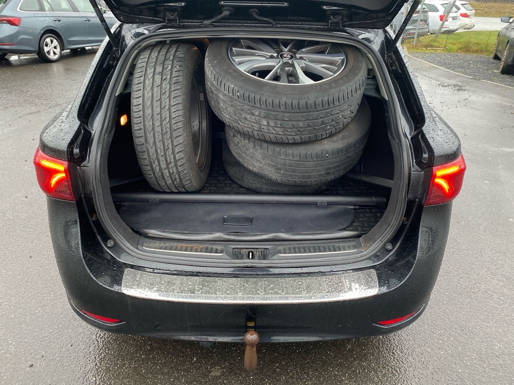 Billede af Toyota Avensis Touring Sports 2,0 D-4D T2 143HK Stc 6g