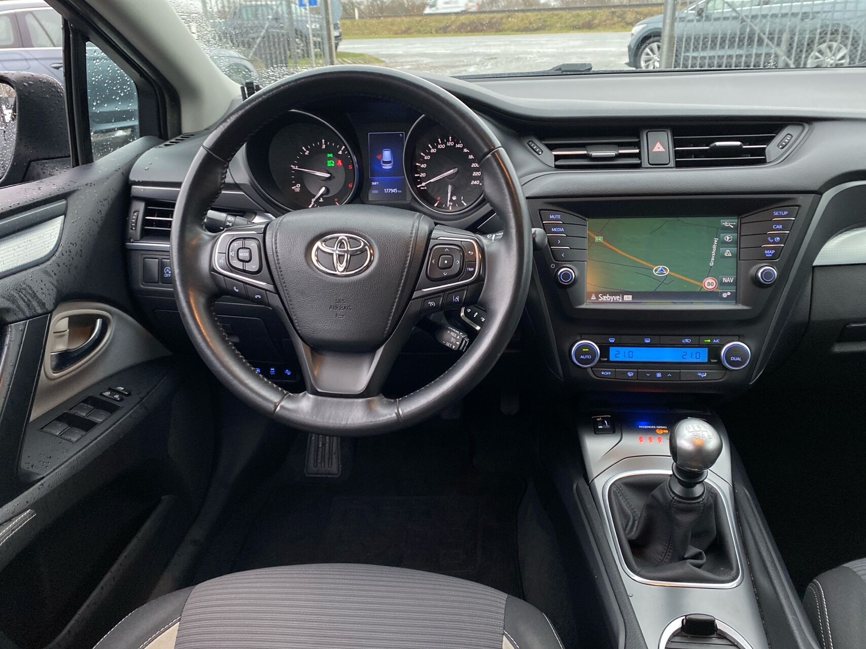 Billede af Toyota Avensis Touring Sports 2,0 D-4D T2 143HK Stc 6g