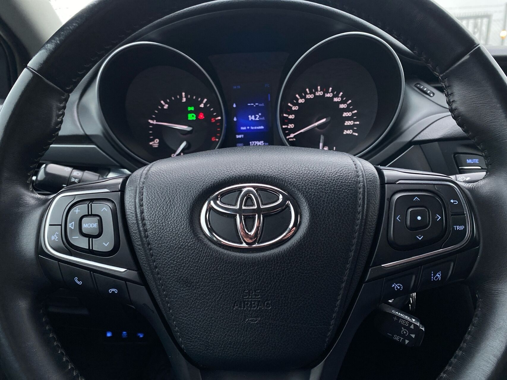 Billede af Toyota Avensis Touring Sports 2,0 D-4D T2 143HK Stc 6g