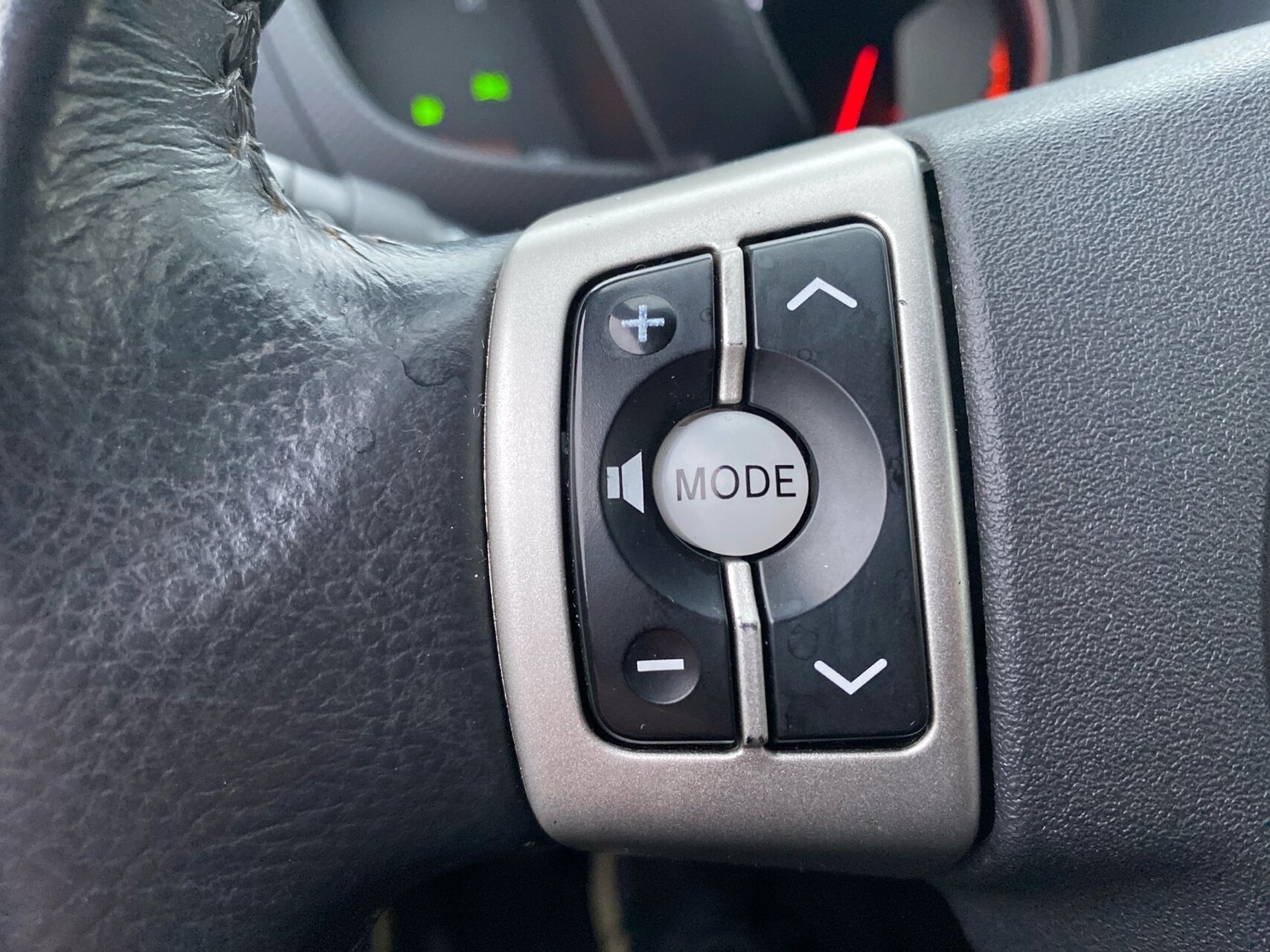 Billede af Toyota Urban Cruiser 1,3 VVT-I T1 100HK 5d