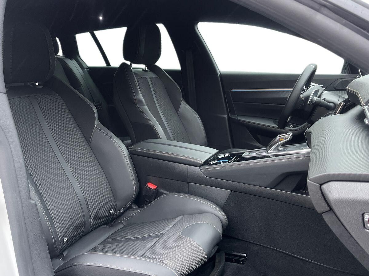 Billede af Peugeot 508 SW 1,6 PureTech  Plugin-hybrid GT Line EAT8 start/stop 225HK Stc 8g Aut.