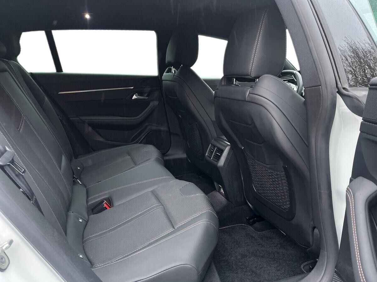 Billede af Peugeot 508 SW 1,6 PureTech  Plugin-hybrid GT Line EAT8 start/stop 225HK Stc 8g Aut.