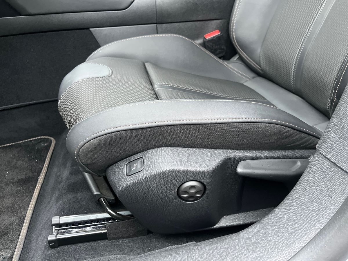 Billede af Peugeot 508 SW 1,6 PureTech  Plugin-hybrid GT Line EAT8 start/stop 225HK Stc 8g Aut.