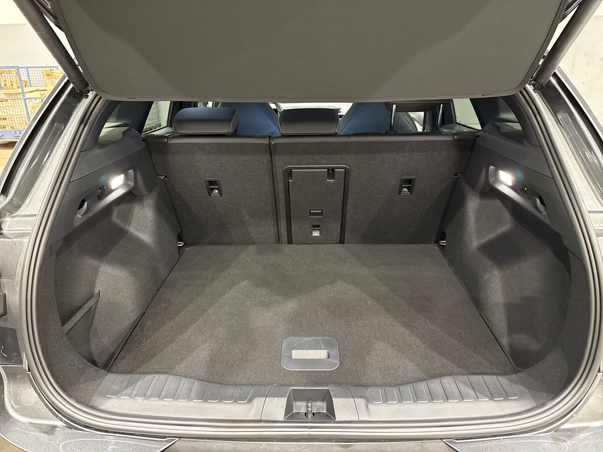 Billede af Ford Explorer EL UR Select RWD 286HK 5d Aut.