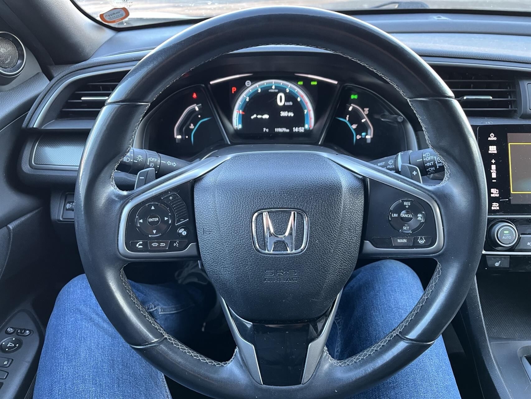 Billede af Honda Civic 1,0 VTEC Turbo Elegance Navi CVT 129HK 5d 6g Aut.