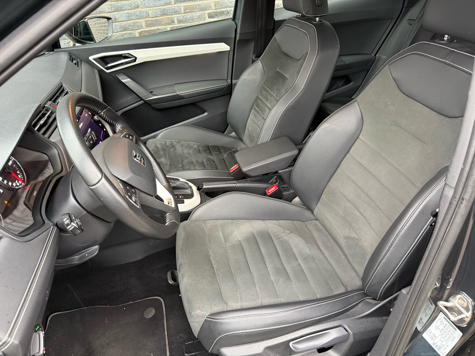 Billede af Seat Arona 1,0 TSI Xcellence Start/Stop DSG 115HK 5d 7g Aut.