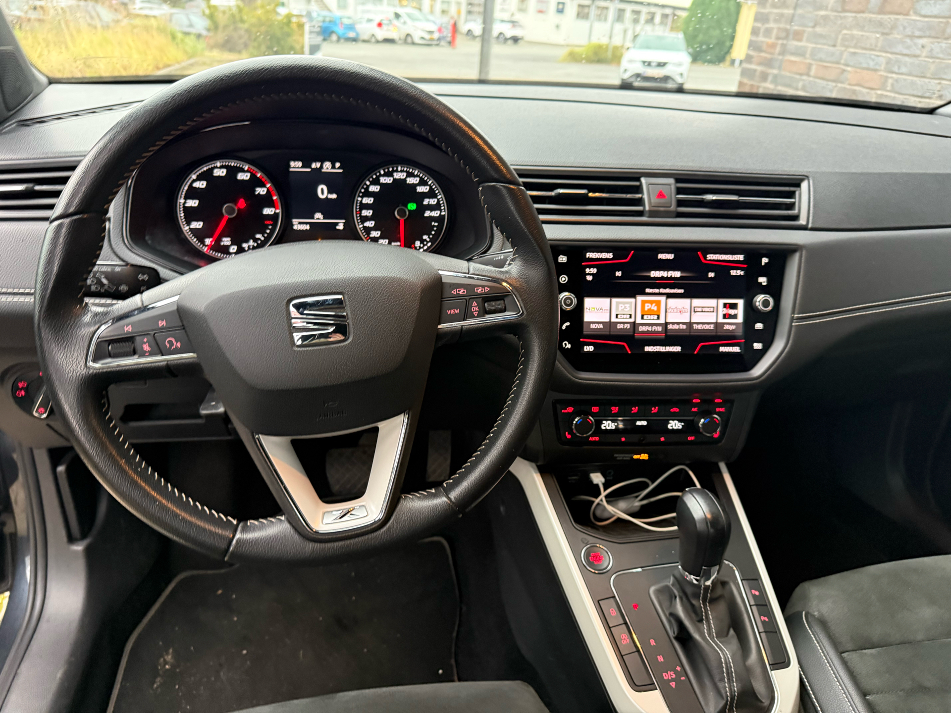 Billede af Seat Arona 1,0 TSI Xcellence Start/Stop DSG 115HK 5d 7g Aut.