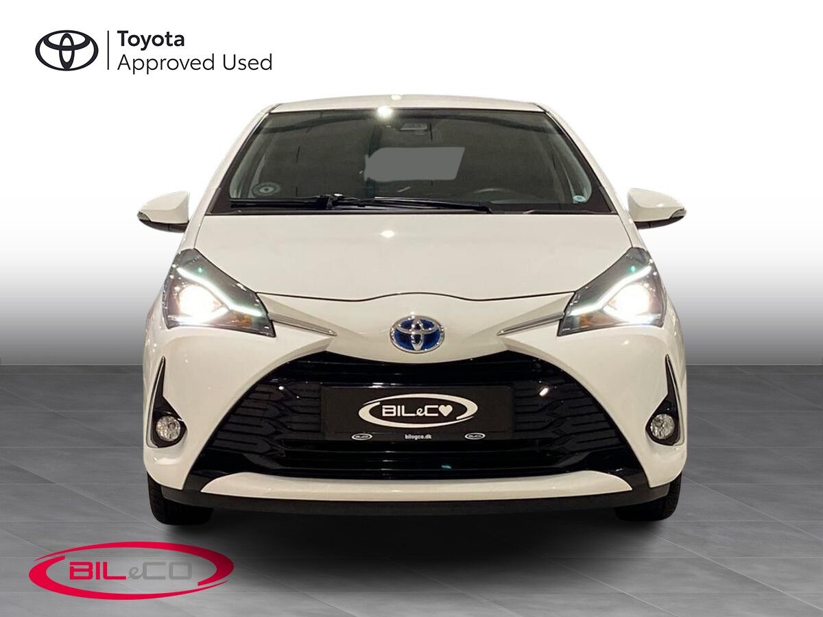 Billede af Toyota Yaris 1,5 Hybrid H2 Limited E-CVT 100HK 5d Trinl. Gear