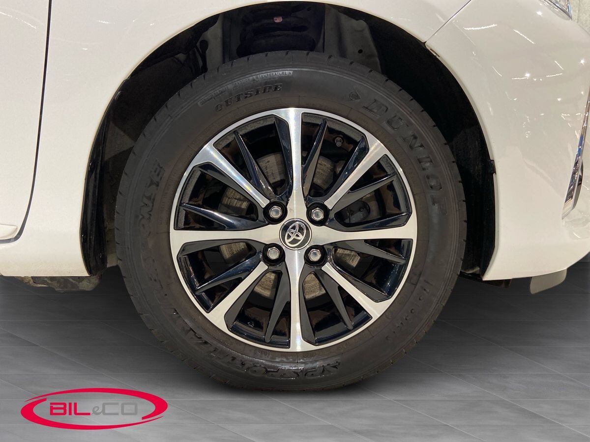 Billede af Toyota Yaris 1,5 Hybrid H2 Limited E-CVT 100HK 5d Trinl. Gear