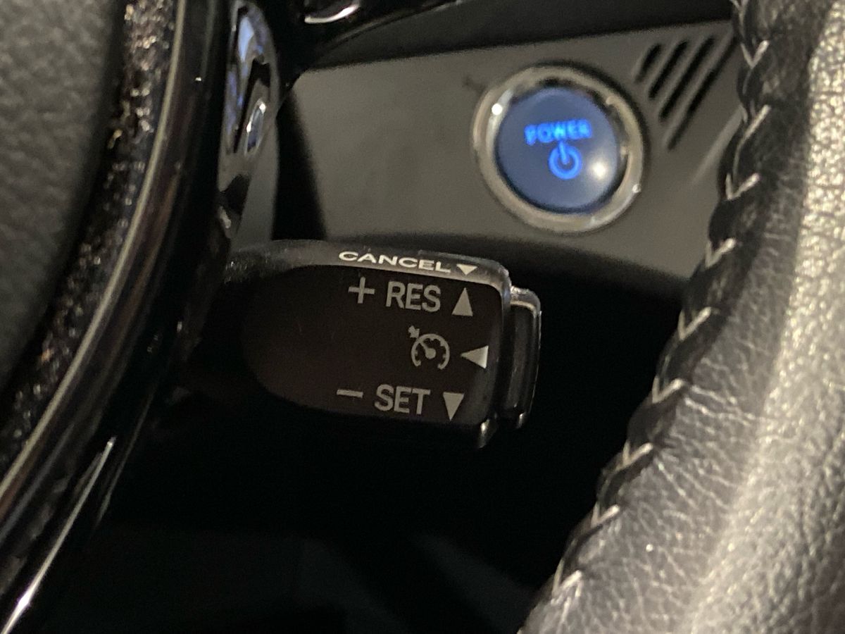 Billede af Toyota Yaris 1,5 Hybrid H2 Limited E-CVT 100HK 5d Trinl. Gear