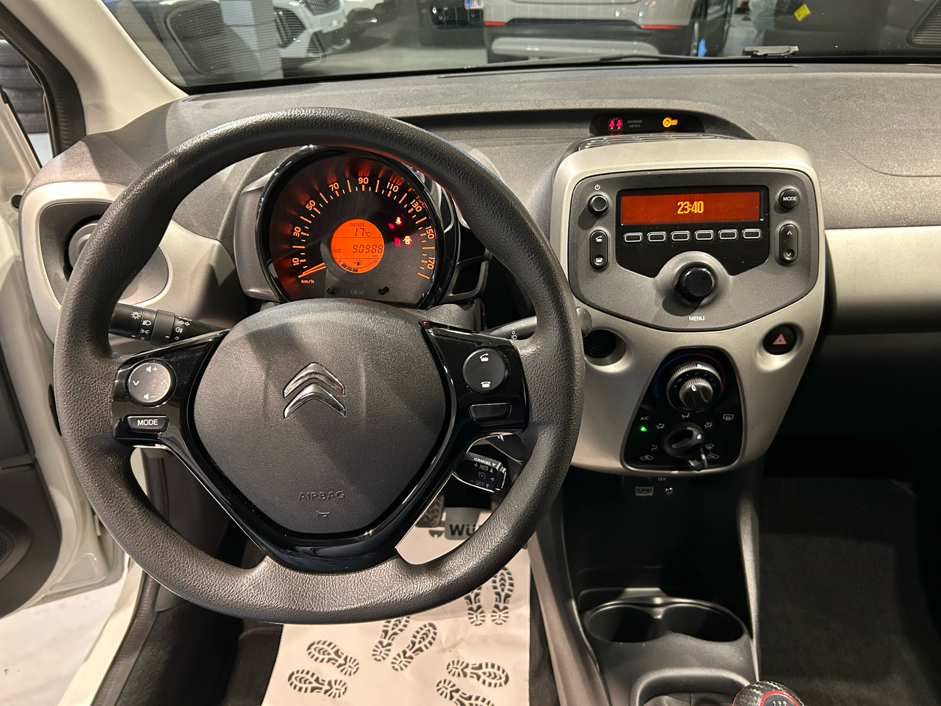 Billede af Citroën C1 1,0 VTi Scoop start/stop 68HK 5d