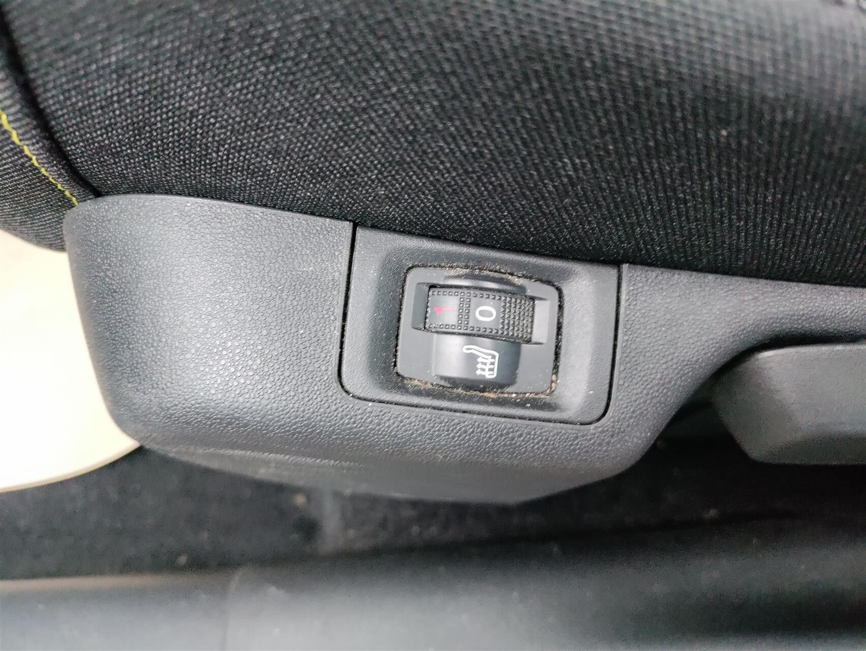 Billede af Citroën C3 1,2 PureTech Iconic Limited start/stop 82HK 5d