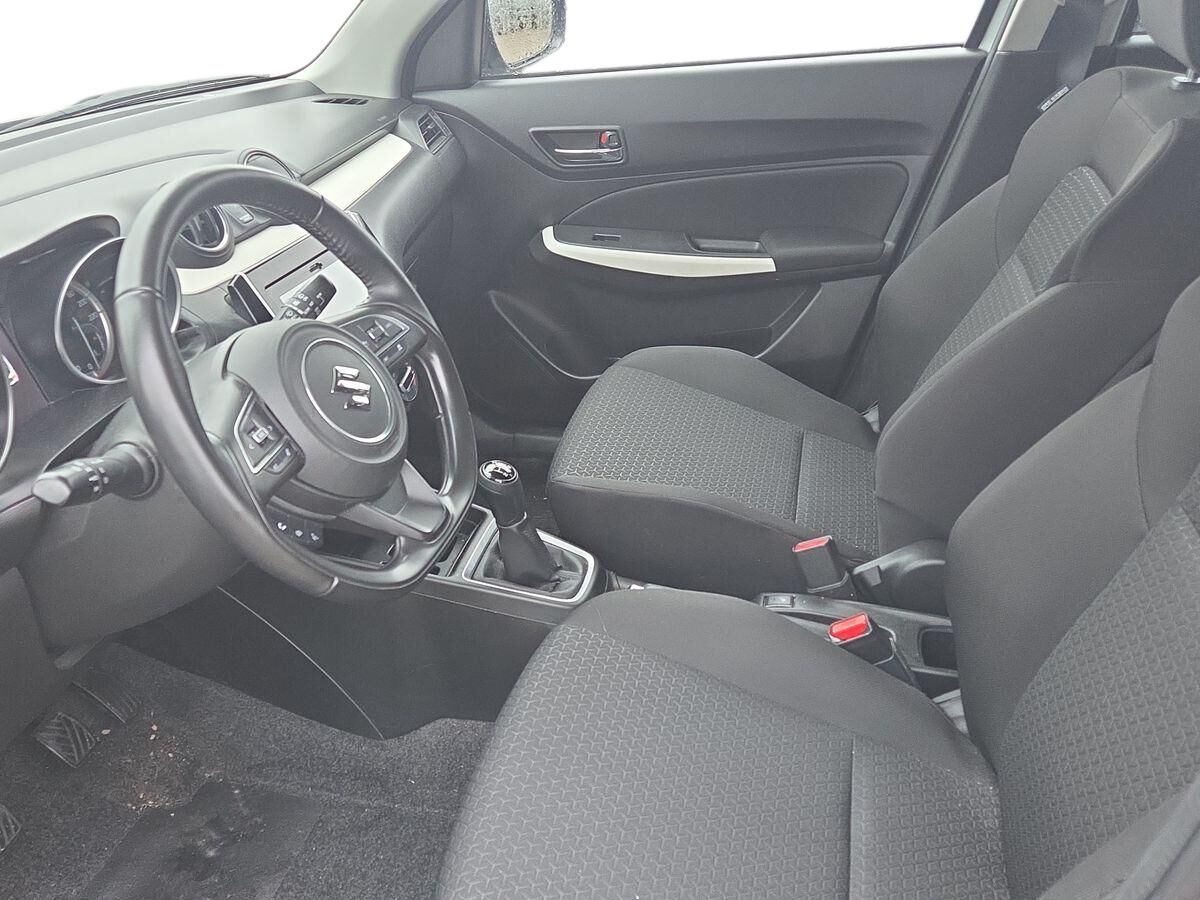 Billede af Suzuki Swift 1,2 Dualjet  Mild hybrid Action SKY 83HK 5d
