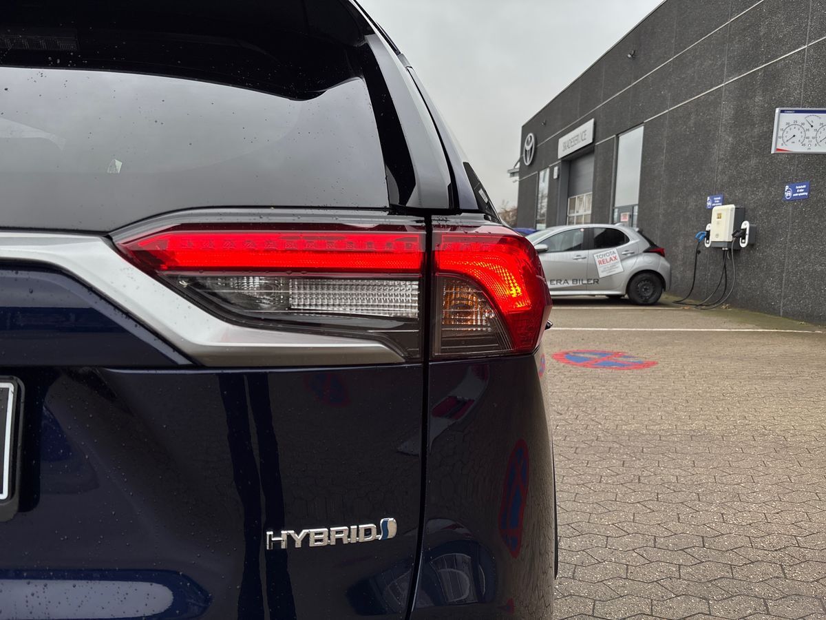Billede af Toyota RAV4 2,5 Hybrid H3 Comfort 218HK 5d 6g Aut.