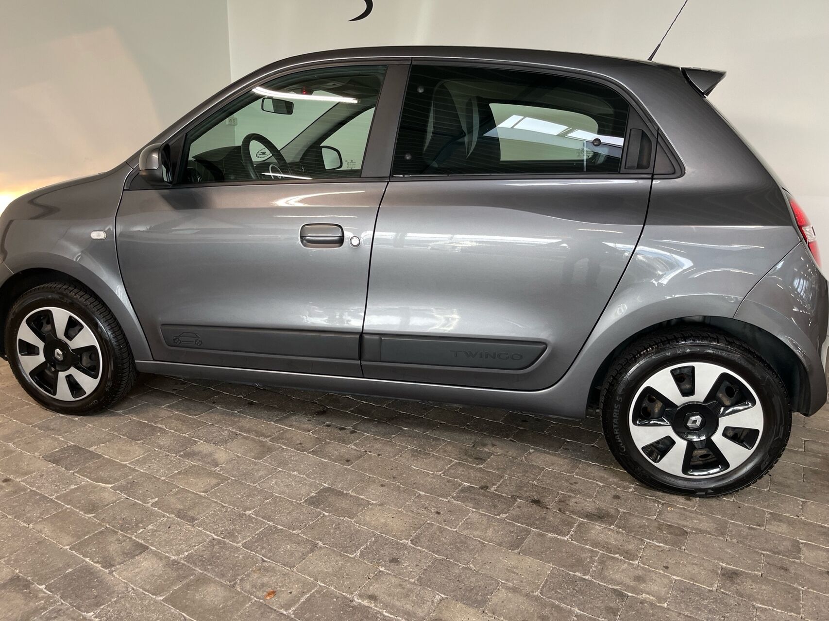 Billede af Renault Twingo 1,0 Sce Expression start/stop 70HK 5d